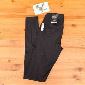 NWT Victoria Secret Tight Workout Leggings